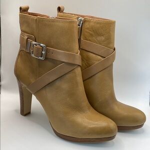 Louise et Cie tan Leather Ankle Boots Size 8